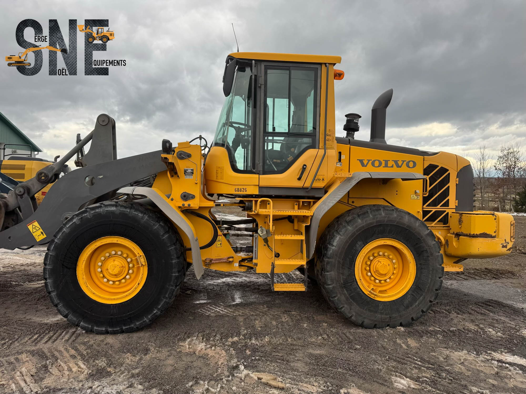 Volvo L90F _9601.jpg