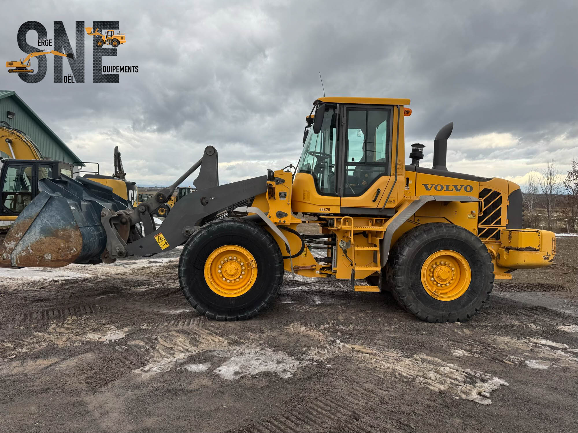 Volvo L90F _9600.jpg