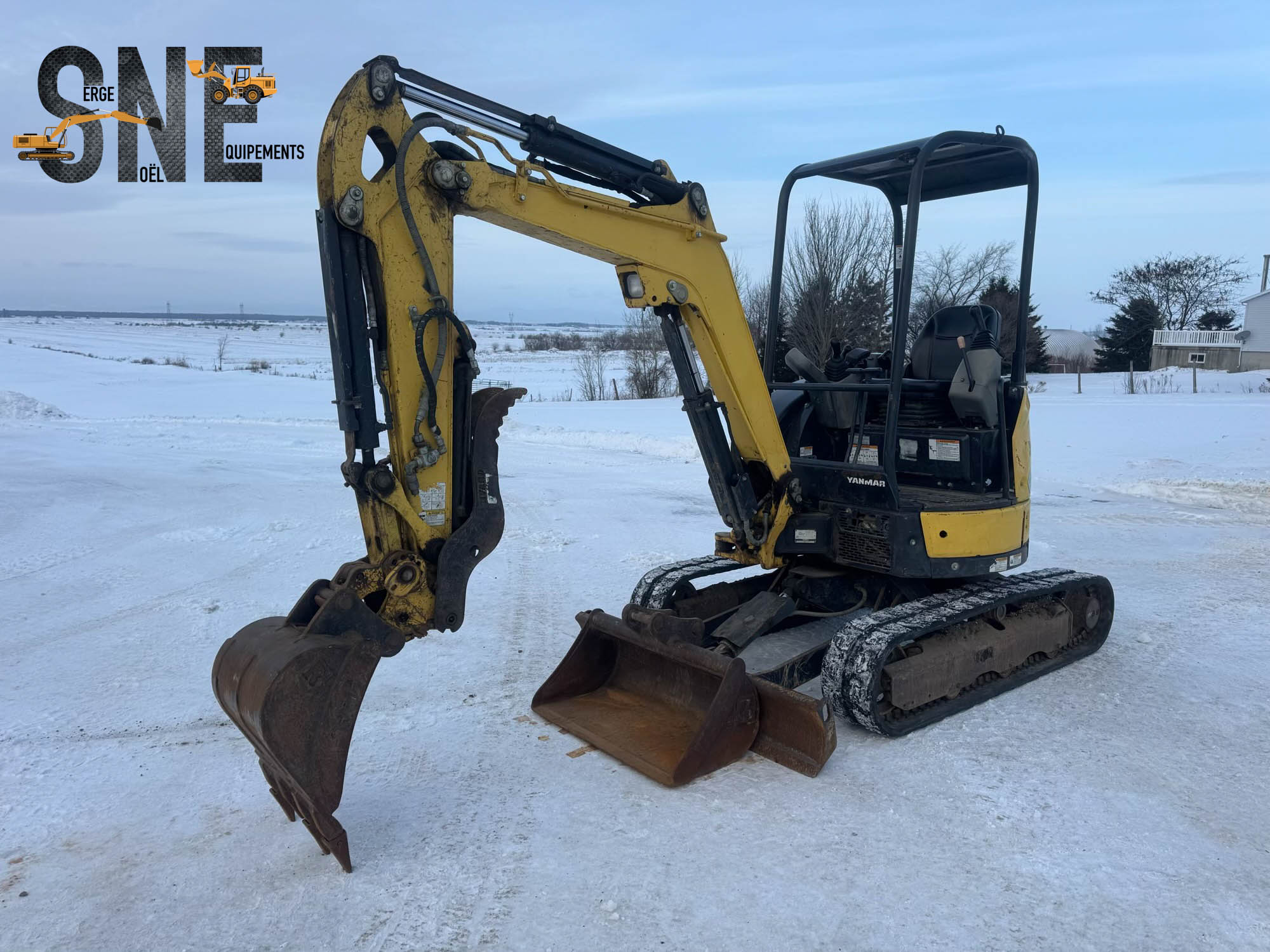 Yanmar VIO25_0144.jpg