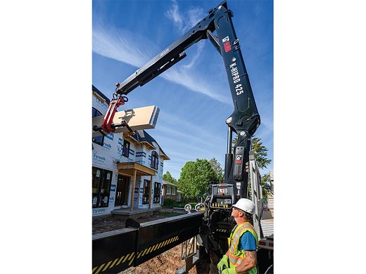 Hiab Long Reach